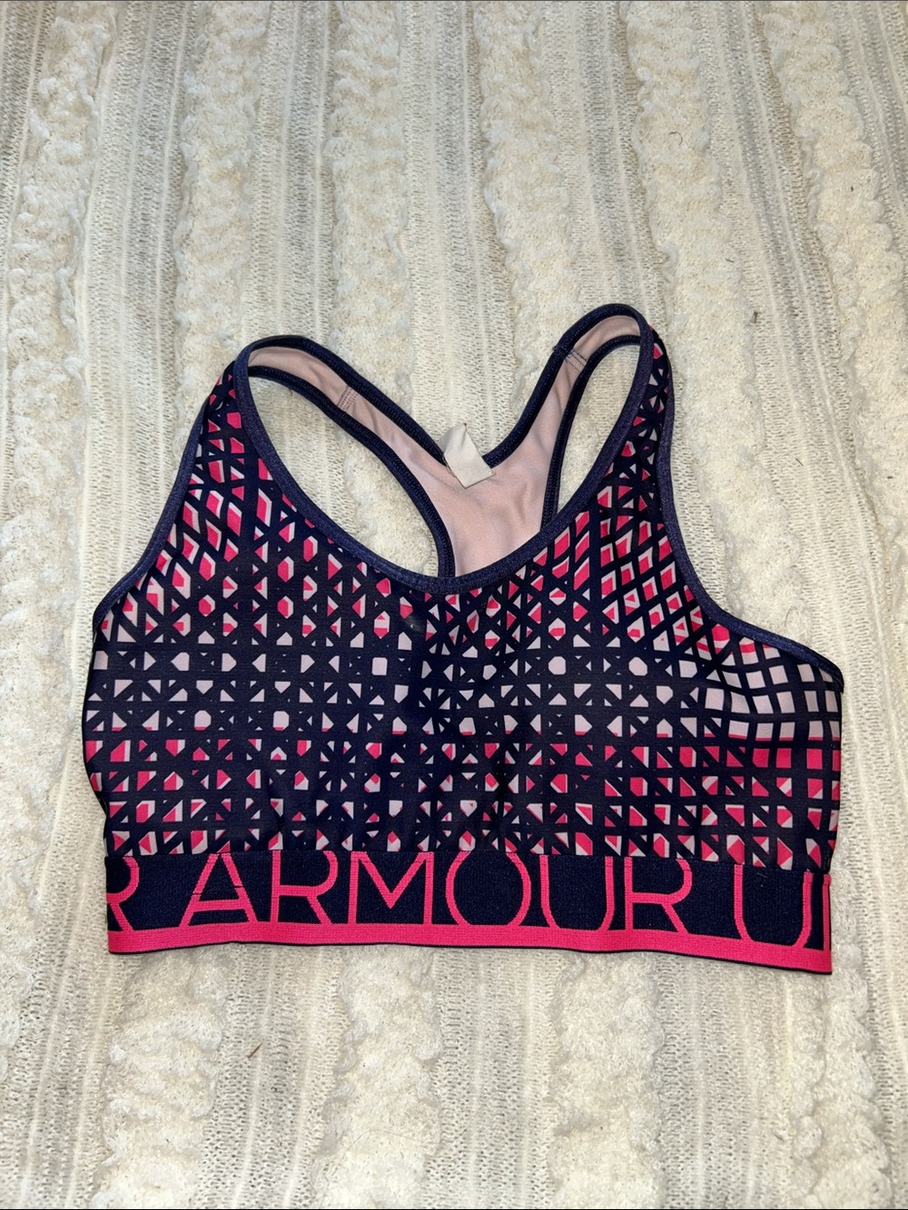 💐 10 for $50 Under Armour Pink & Navy Geometric Racerback Sports Bra